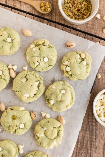 KOLAČI SA PISTAĆIMA SUPER IDU UZ ČAJ ILI KAFU Boljih nema