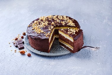 IVANINA BOEM TORTA ZA DOGAĐAJE KOJI SE PAMTE Rakošna i neodoljiva