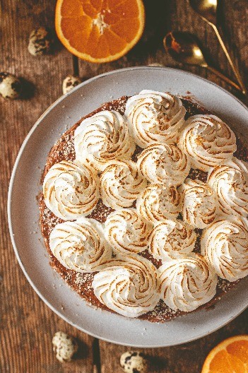 VASINA TORTA KLASIK KOJI NE IZLAZI IZ MODE A krije lepu ljubavnu priču