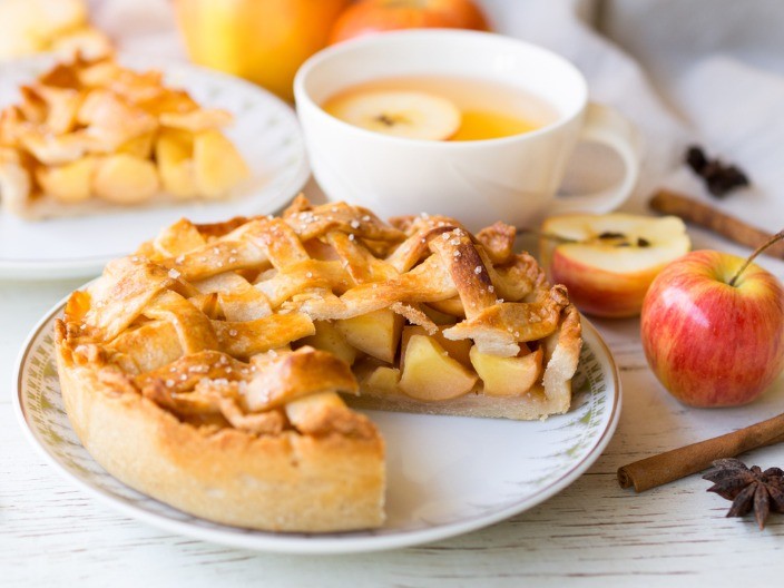 FRANCUSKA PITA SA JABUKAMA Poslastica koja donosi duh Pariza 