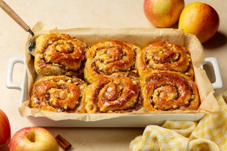 PUŽIĆI SA JABUKAMA I ORASIMA MIRISNI I SLASNI Samo dodajte čaj ili kafu