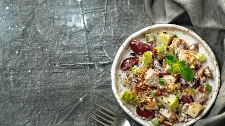 NAJBOLJA VALDORF SALATA ODUŠEVLJAVA UKUSOM Bolje od nje nema