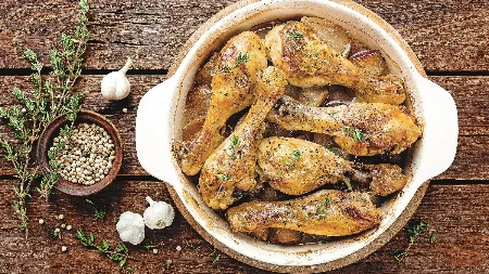 BATACI NA GRČKI NAČIN BOLJI OD KLASIČNIH Meso se prosto lepi za prste