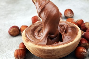 POSNI DOMAĆI NUTELA KREM Savršeno ide uz krofne i palačinke, a gotov za 10 minuta