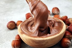 POSNI DOMAĆI NUTELA KREM Savršeno ide uz krofne i palačinke, a gotov za 10 minuta