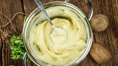 KREMASTI PIRE SA MESOM Specijalitet koji ćete obožavati, biće nikad kremastiji