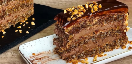 REFORMA TORTA NIKAD NE IZLAZI IZ MODE Savršen spoj čokolade i oraha