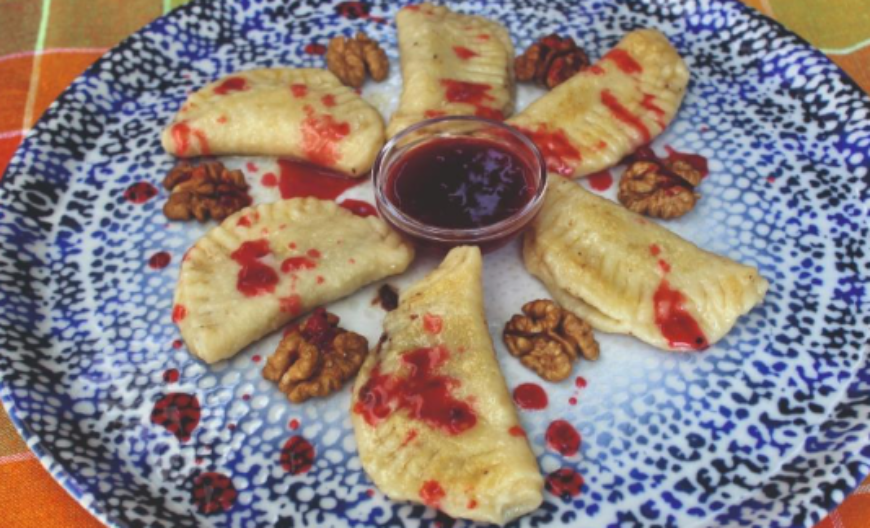 TAŠKICE SA PEKMEZOM OBOŽAVALA JE MILEVA MARIĆ AJNŠTAJN Baš ovakve