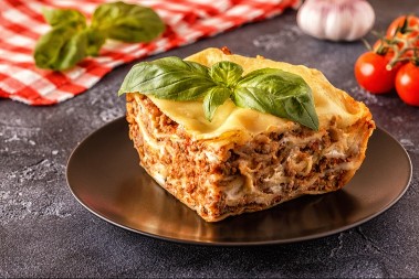 NEODOLJIVE LAZANJE SA MLEVENIM MESOM Zamiriše cela kuća