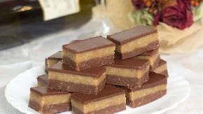 NEODOLJIVA BAJADERA SA MENTOL BONBONAMA Klasik na drugačiji način