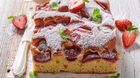 ŽUTI KOLAČ SA JAGODAMA ISTI KAO BAKIN Za najlepši vikend