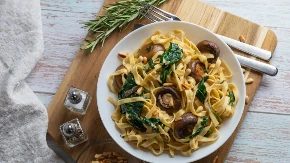 KREMASTA PASTA SA PEČURKAMA Baš ovako je jedu u Milanu