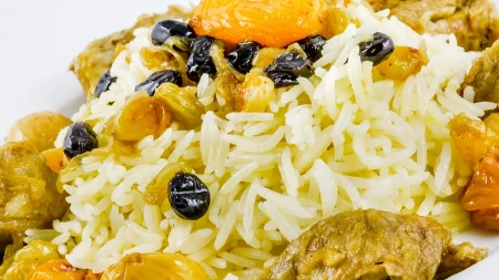 PILAV SA SUVIM ŠLJIVAMA SAVRŠEN SPOJ Recept valja zapisati