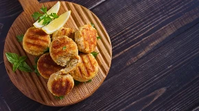 JEDNOSTAVNE PLJESKAVICE OD OSLIĆA Odlične za dijetu, a razvaljuju ukusom