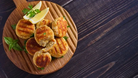 JEDNOSTAVNE PLJESKAVICE OD OSLIĆA Odlične za dijetu, a razvaljuju ukusom