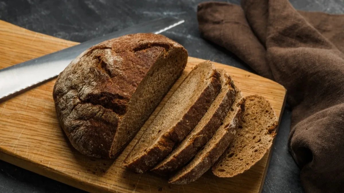 ZDRAV I UKUSAN INTEGRALNI HLEB Sa tri vrste brašna, pogodan i za dijetu