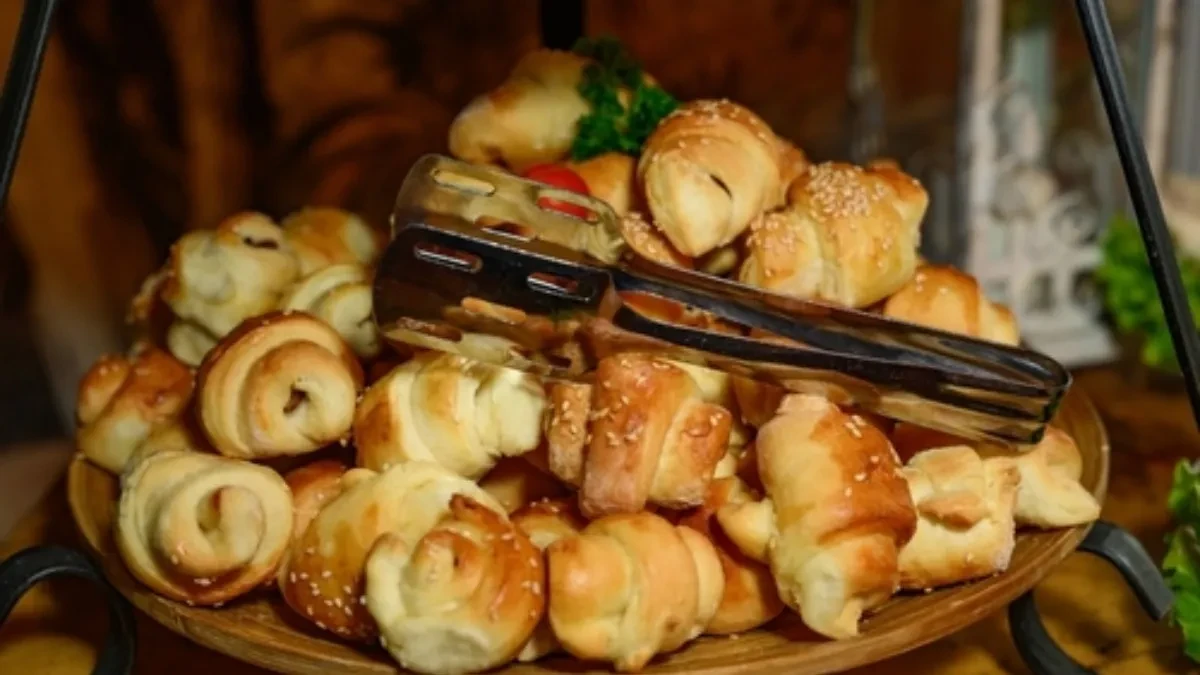 DOMAĆE KIFLICE SA MAŠĆU MIRIŠU NA DETINJSTVO A listaju se kao knjiga