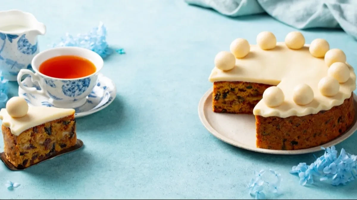 SIMNEL TORTU BRITANCI PRAVE ZA USKRS A biće odlična za 1.maj i rođendane