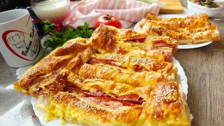 PITA SA ŠUNKOM I SIROM IZ BAKINE KUHINJE Ješćete je za doručak, ručak i večeru