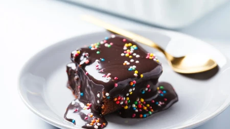 CRNAC BEZ JAJA ZA LENJE DOMAĆICE Pravi se nikad lakše, a jede nikad brže