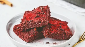 BABA DESIN PARADAJZ KOLAČ MIRIŠE NA DETINJSTVO Super za porodična okupljanja