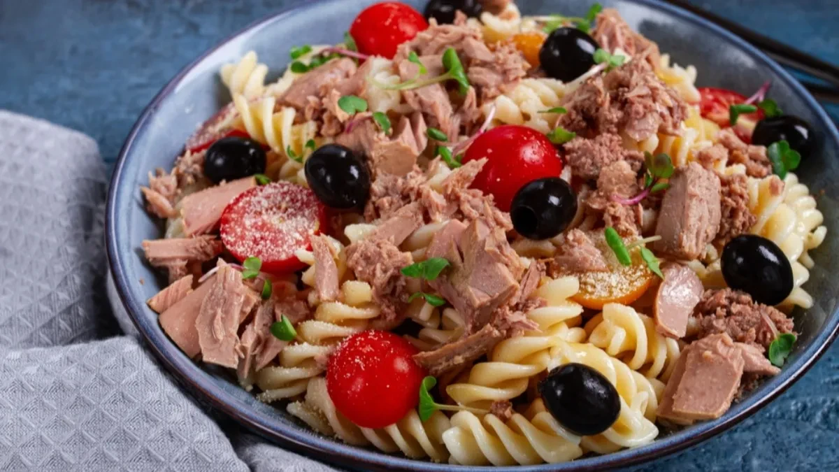 PASTA SA TUNOM ZA LAGANU VEČERU Ne opterećuje stomak, a odličnog ukusa