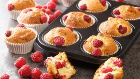 MAFINI SA MALINAMA KAO STVORENI ZA PROLEĆE Sočni i mirisni i super uz kafu