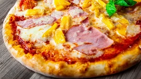 U KUĆNIM USLOVIMA Evo kako da korica na pici bude hrskava kao iz picerije