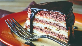 KOLAČ SA KAFOM BOLJI NEGO TIRAMISU A zbog mirisa ceo komšiluk svrati na parče