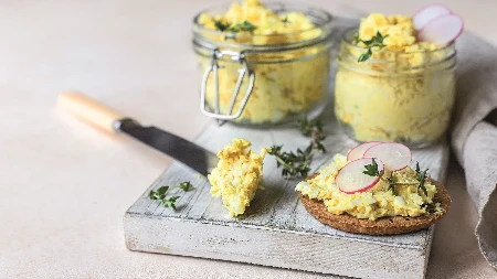 PAŠTETA OD JAJA ZA BRZI DORUČAK Drži sitim satima, a razvaljuje ukusom