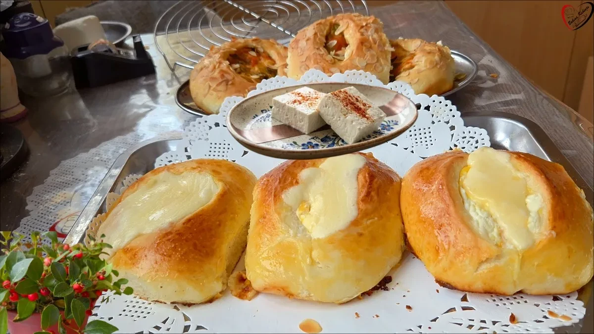 SLASNO PECIVO SE LISTA KAO KNJIGA Očaraće vas i izgledom i mekoćom