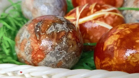 VIŠE PRIRODNIH NAČINA FARBANJA JAJA Najbolje tehnike sa kanala Bakina kuhinja