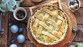 PRAZNIČNA PITA ZA PRAVE GURMANE U isto vreme hrskava, slasna i sočna