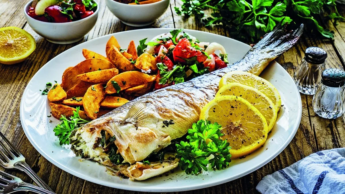 NAJBOLJA JELA OD RIBE Punjeni smuđ i hrskavi šaran za gurmanluk u postu