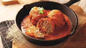 RECEPT SANJE VUČIĆ ODUŠEVIO DOMAĆICE Ćufte u sosu kao iz najboljeg restorana