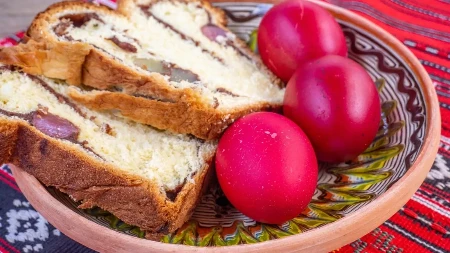 ŠTA JEDU PO DRUGIM ZEMLJAMA ZA USKRS Bugari prave ovu neodoljivu štrudlu