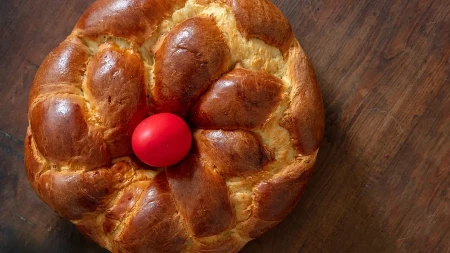 POSNA POGAČA ZA VELIKI PETAK Vazdušasta, brza i prosto se topi u ustima