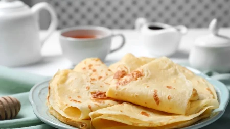 POSNE PALAČINKE NA VODI Odlično idu uz domaći džem od šljiva ili kajsija