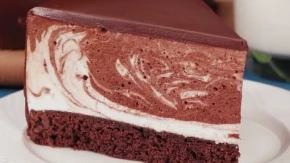 Torta Ptičije mleko ponos Moskve već pet decenija: Zbog nje su se čekali redovi
