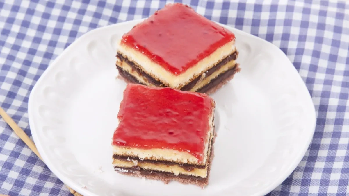 Keks kocke sa voćem može i dete da napravi: A ukusom bi i sultana oduševile