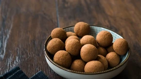 Posne tiramisu kuglice za prave kafoljupce: Nećete moći da prestanete da jedete
