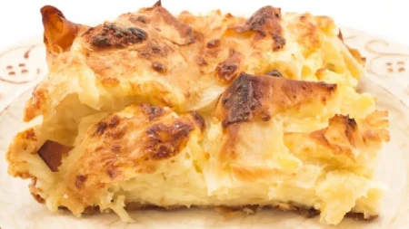 Gibanica, ali posna, i hrskava i sočna? Može, i to tako da savršeno parira originalu