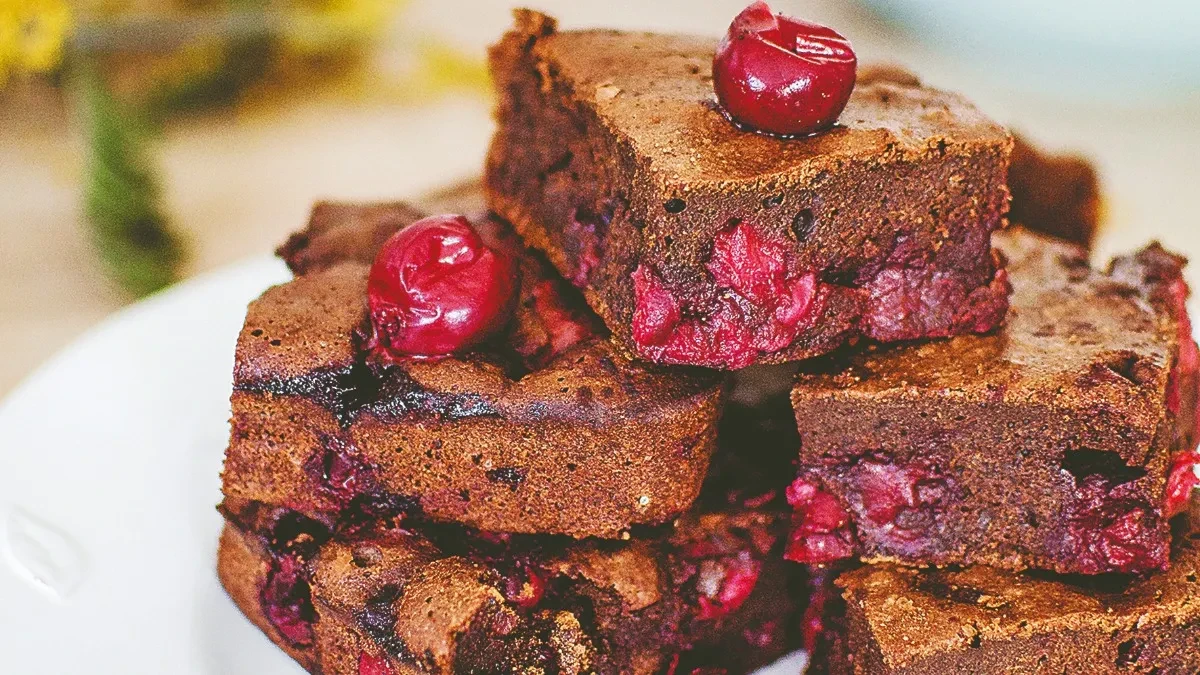 Čoko kocke sa višnjama od bajatog hleba: Štede budžet i vreme, a tope se u ustima