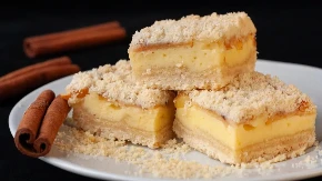 Jugoslovenski kolač sa jabukama i pudingom: Desert za prave nostalgičare