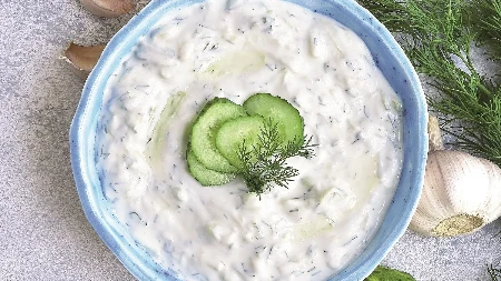 Caciki salata je ponos Grčke: Toliko kremasta i lagana da super ide uz giros
