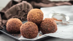 Brze rum bombice super idu uz kafu: Savršene za početnike i iznenadne goste