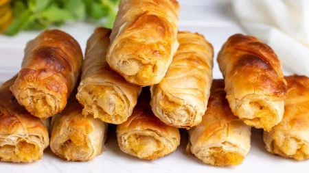 Bakina krompiruša sa jajima zbog koje unuci trče ranije kući: Prava domaća pita
