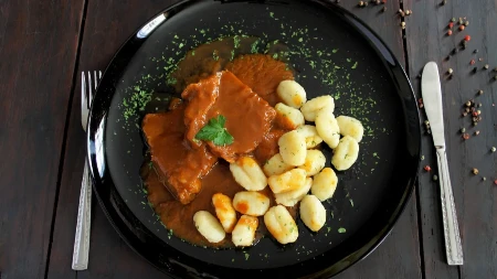 Najbolji recept iz Dalmacije za pašticadu: Svakim zalogajem tera na greh