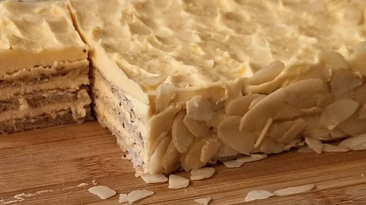 Marijina Jevrejska torta za sve važne događaje: Hipnotiše i izgledom i ukusom