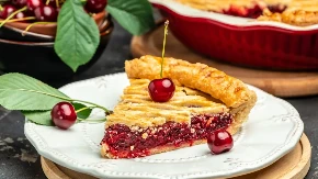 Neodoljivi burek sa malinama zove na parče više: Ceo komšiluk svrati na parče